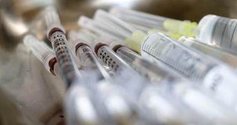syringe-5057119_640 syringe-5057119_640
